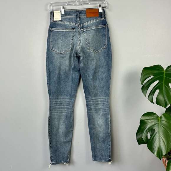 NWT | Lucky Brand High-Rise Skinny Jeans - Picture 7 of 9